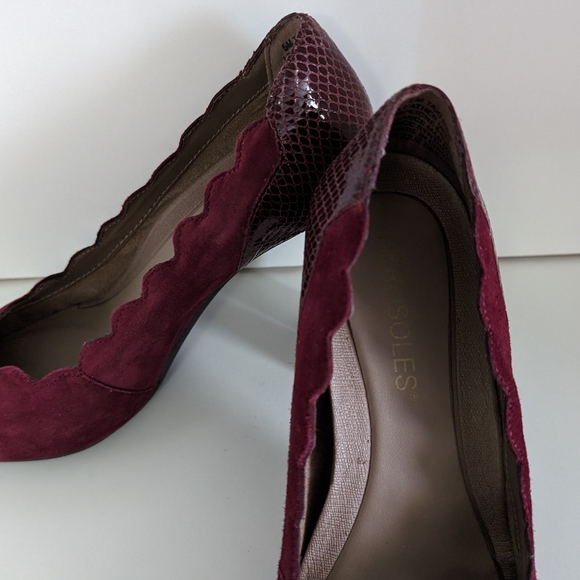 Aerosoles Wine Suede Heels 'Taxi Ride' Size 5 - Picture 4 of 5